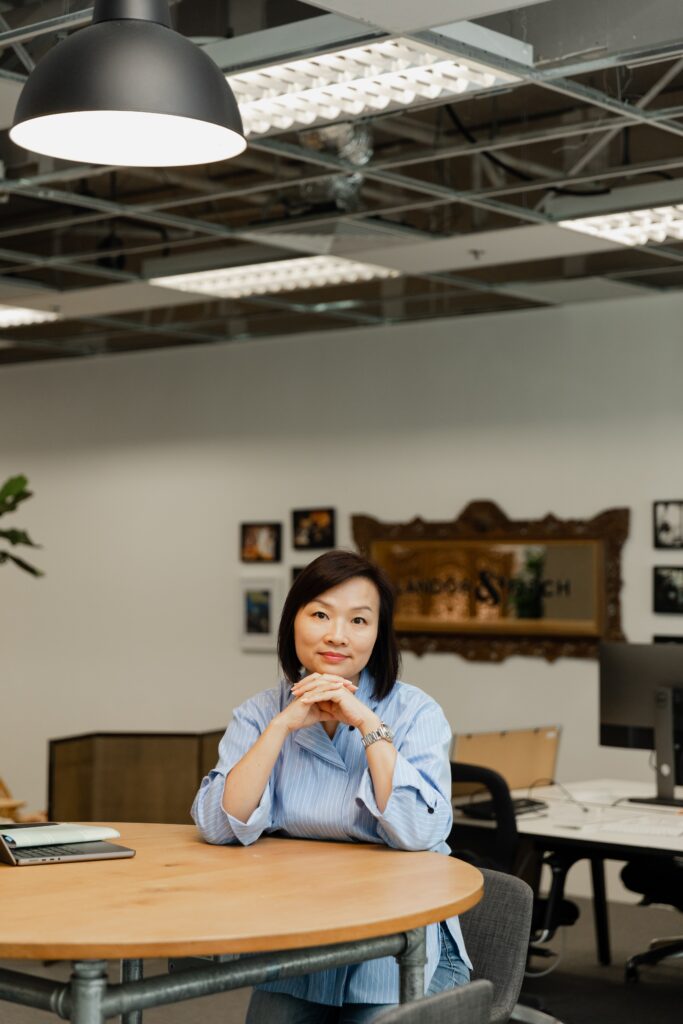 landor-fitch-janice-07