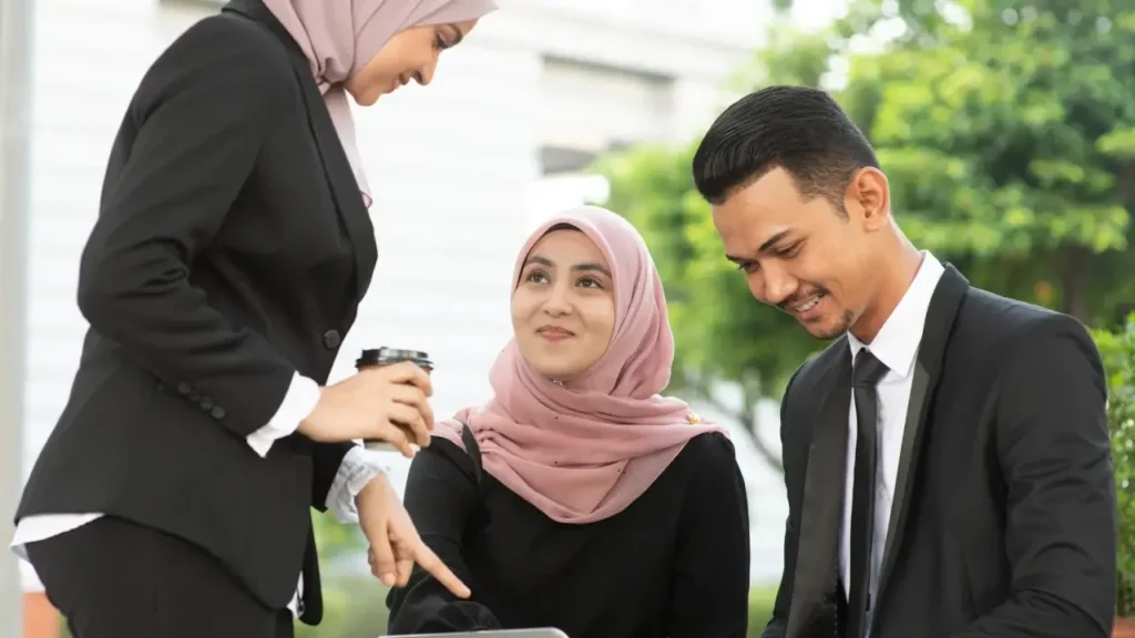 Malaysia's Human Resources Ministry to draft new minimum wage implementation method