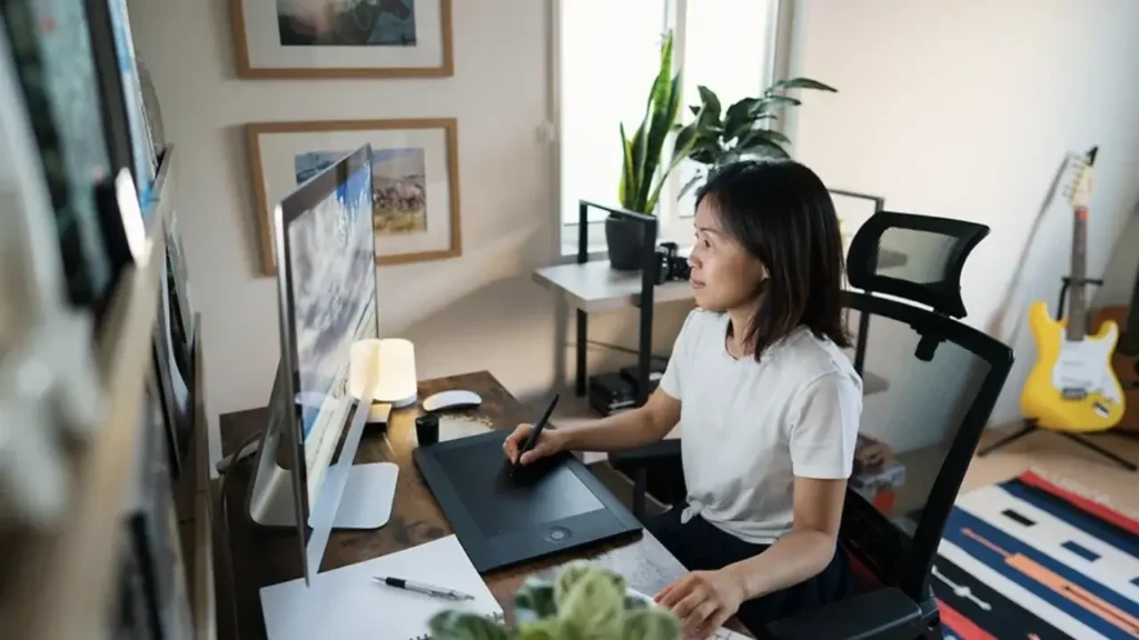 NUS offers bond-free master’s sponsorship for employees