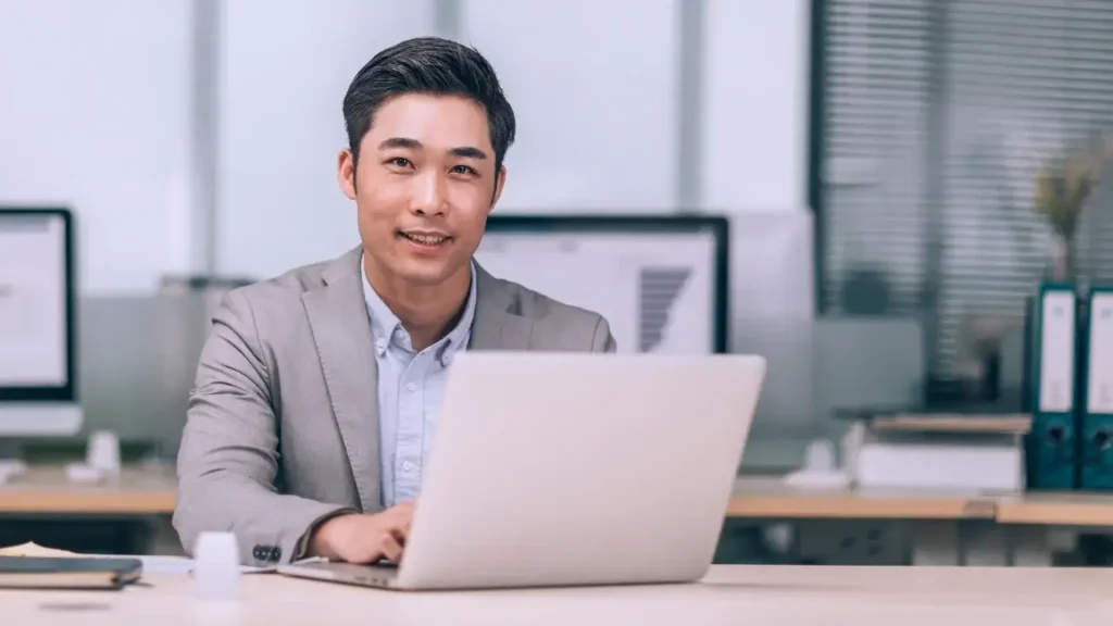 Workers in Singapore find job fulfilment in AI-powered automation