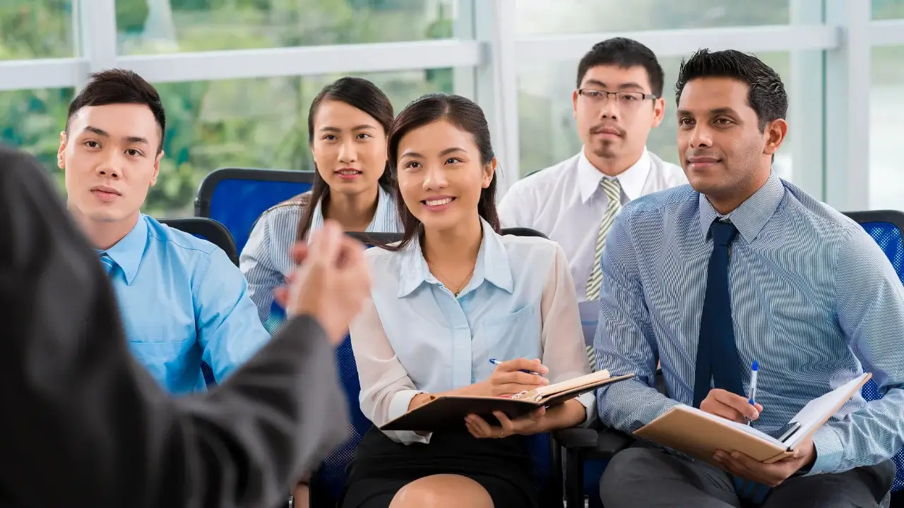 Five strategic approaches to effective leadership development programs ...