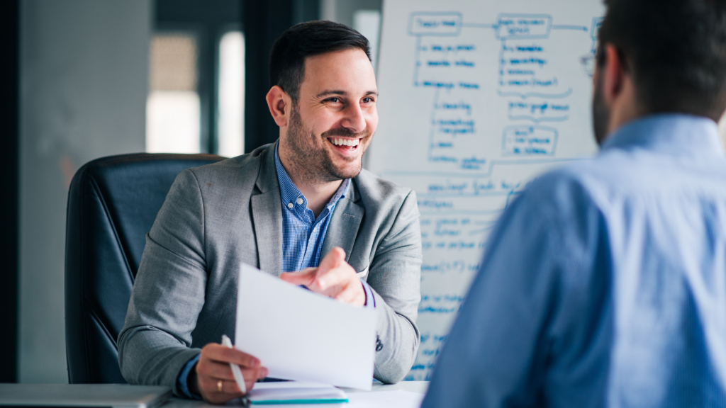 how-treating-employees-as-customers-transforms-recruitment-strategies_chief-of-staff-asia