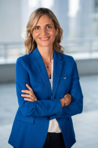 elisa-mallis_headshot-2